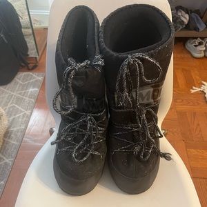Moon Boot Black Sparkle